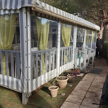 Mobil Home Tout Equipe 3 Chambres Gastes Екстериор снимка